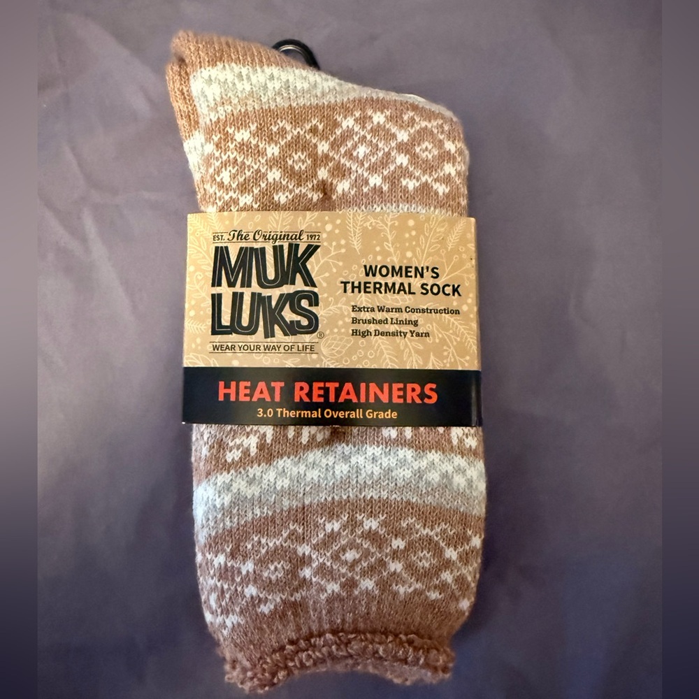 BNWT- Muk Luks Women's Thermal Socks